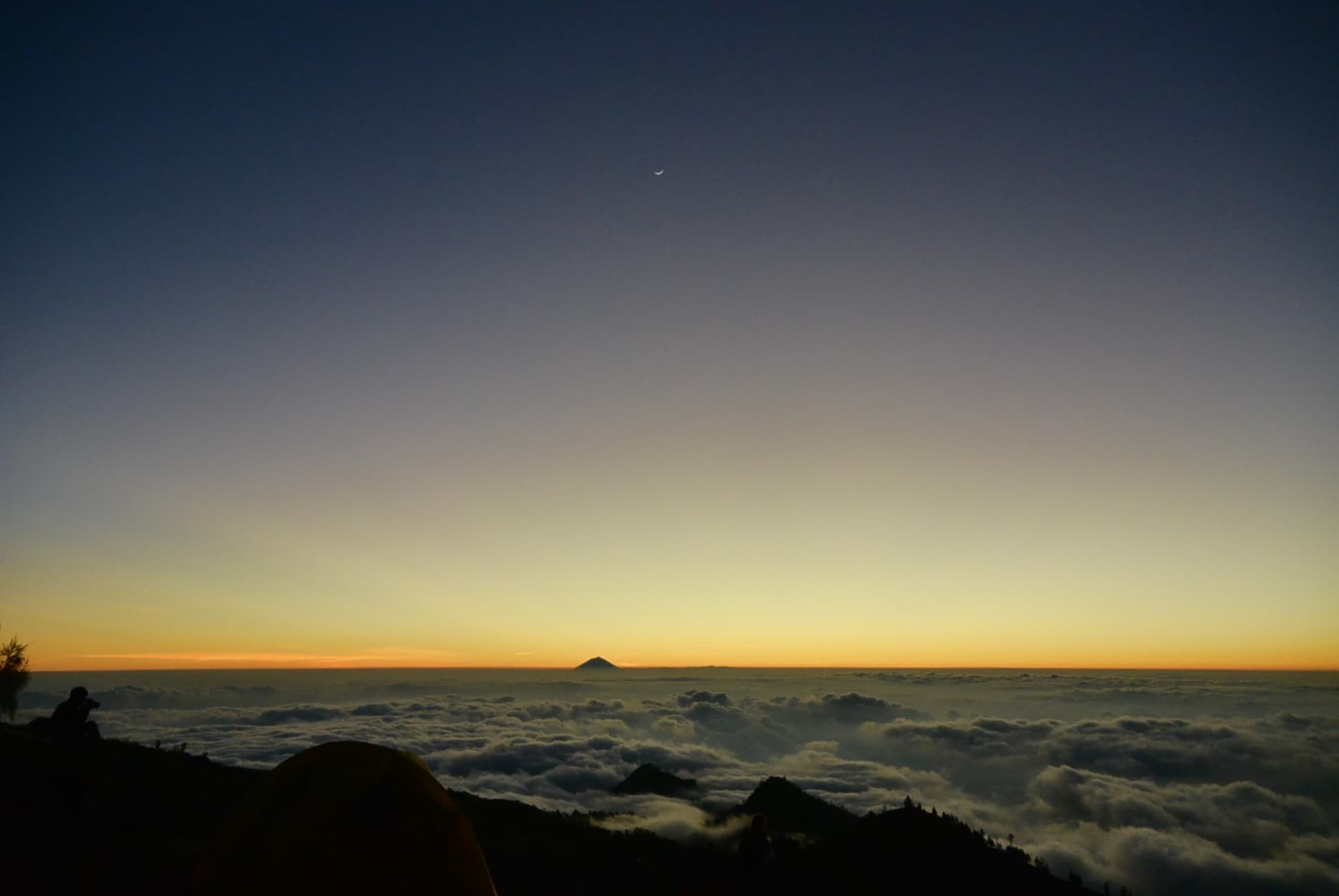 Abendrot mit Mond