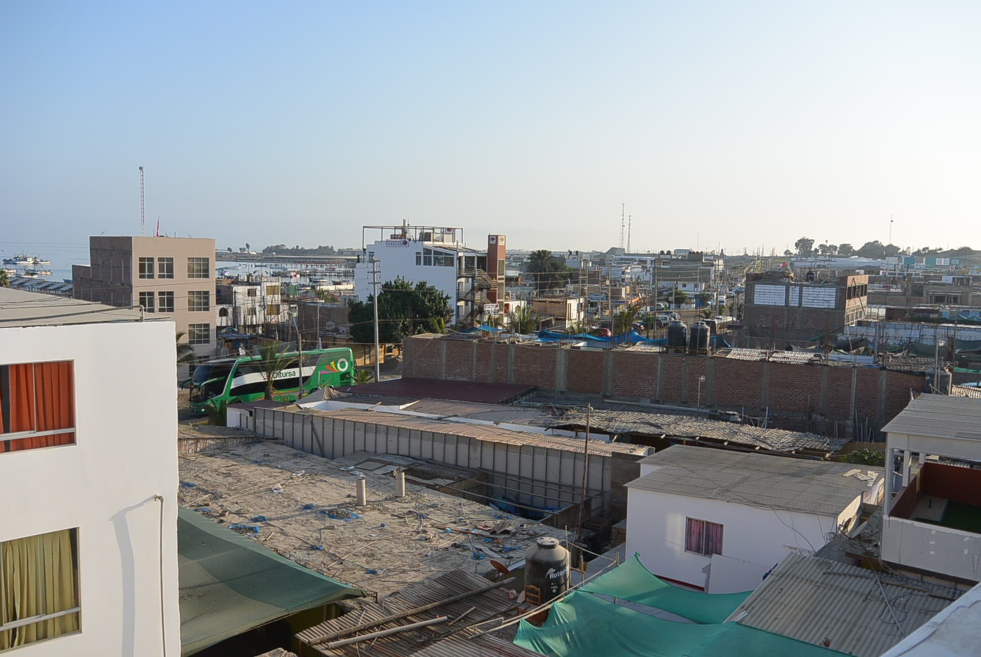 Paracas vom Balkon meines Hostels