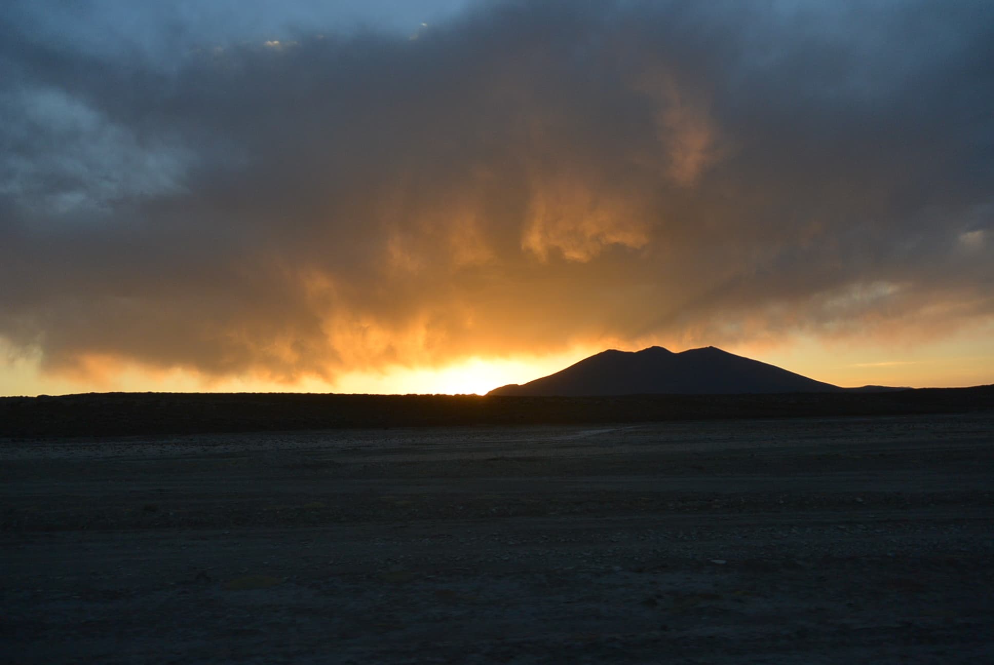 Sonnenuntergang nahe der Salar de Uyuni