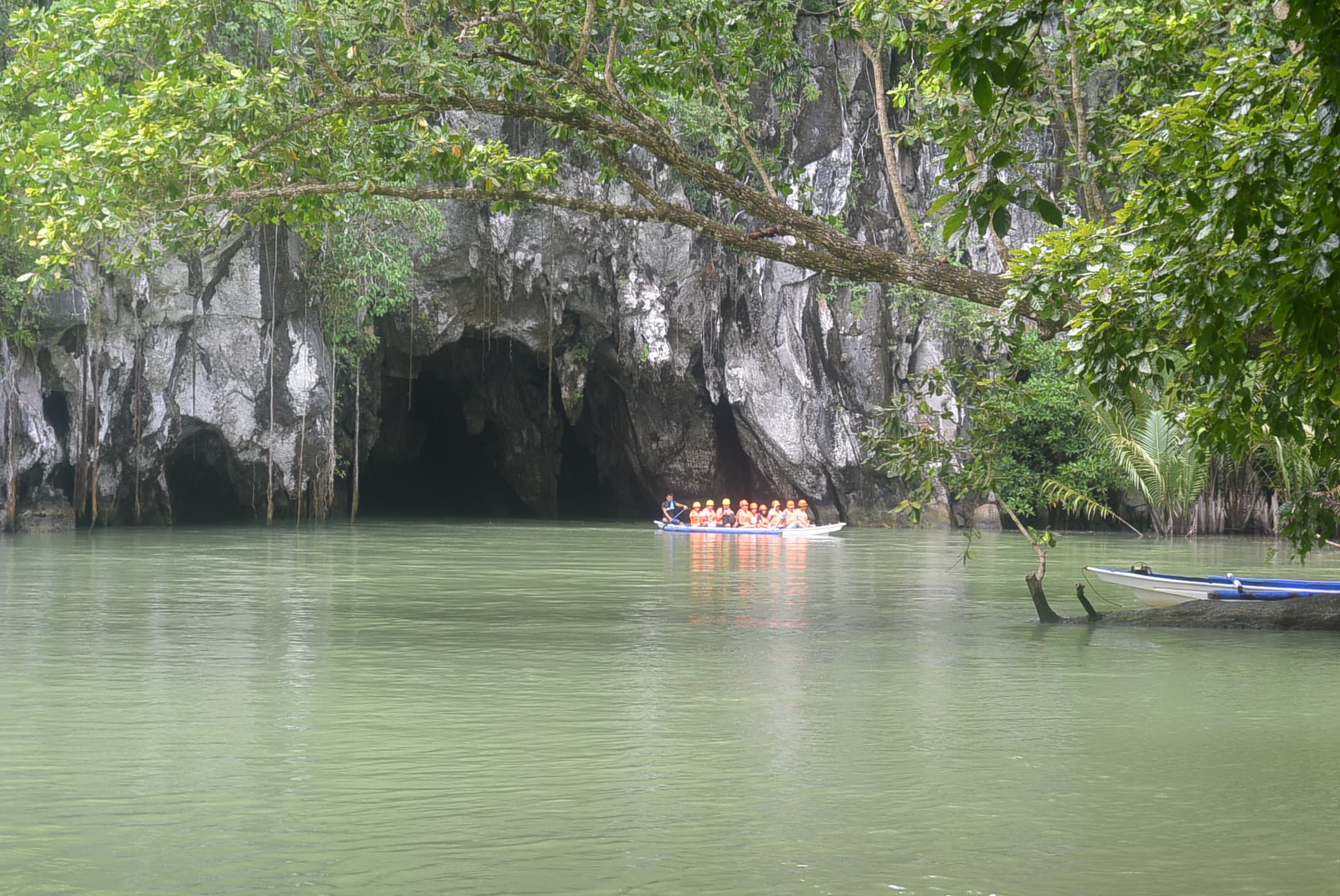 Der Eingang des Underground Rivers
