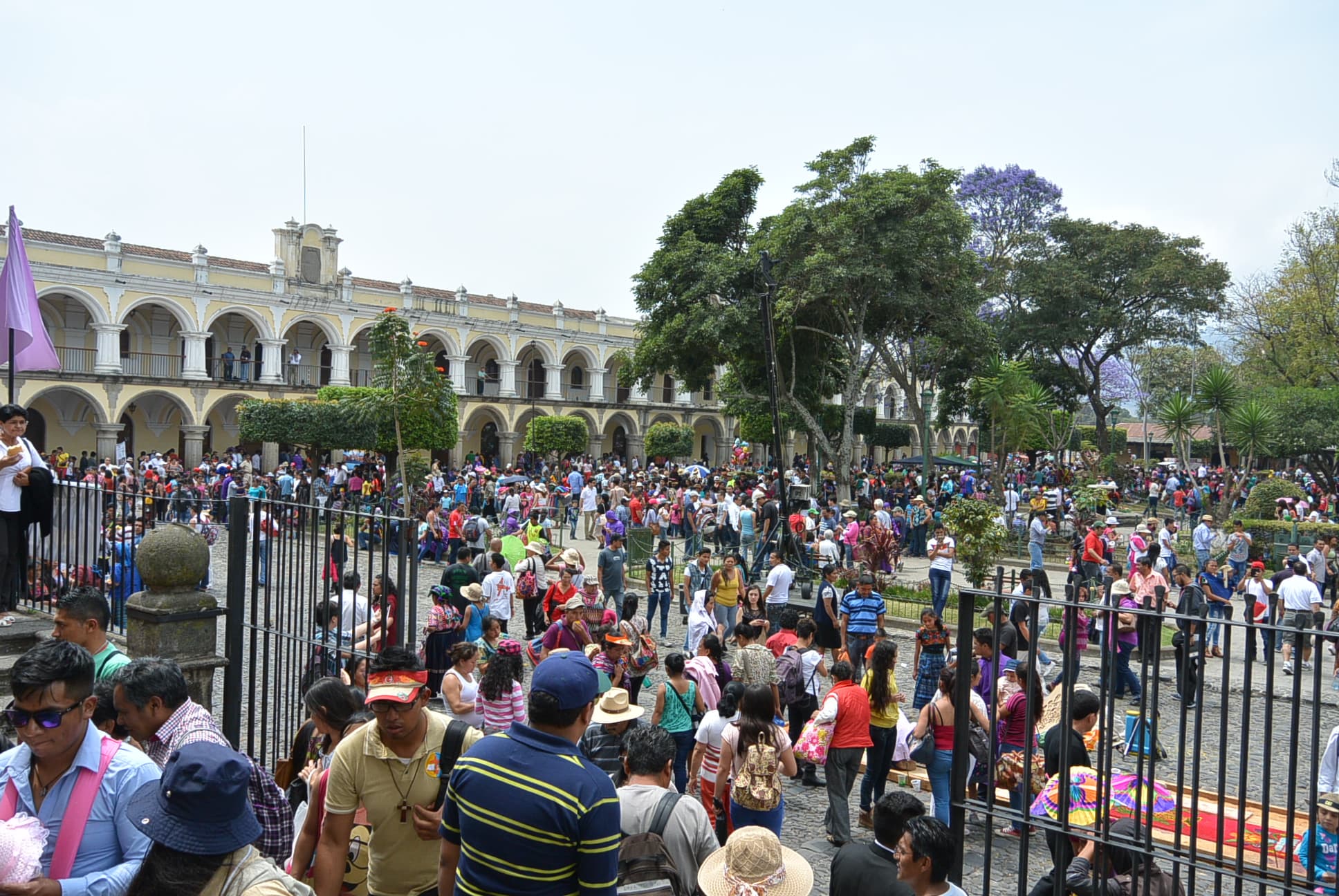 Viele Leute in Antigua