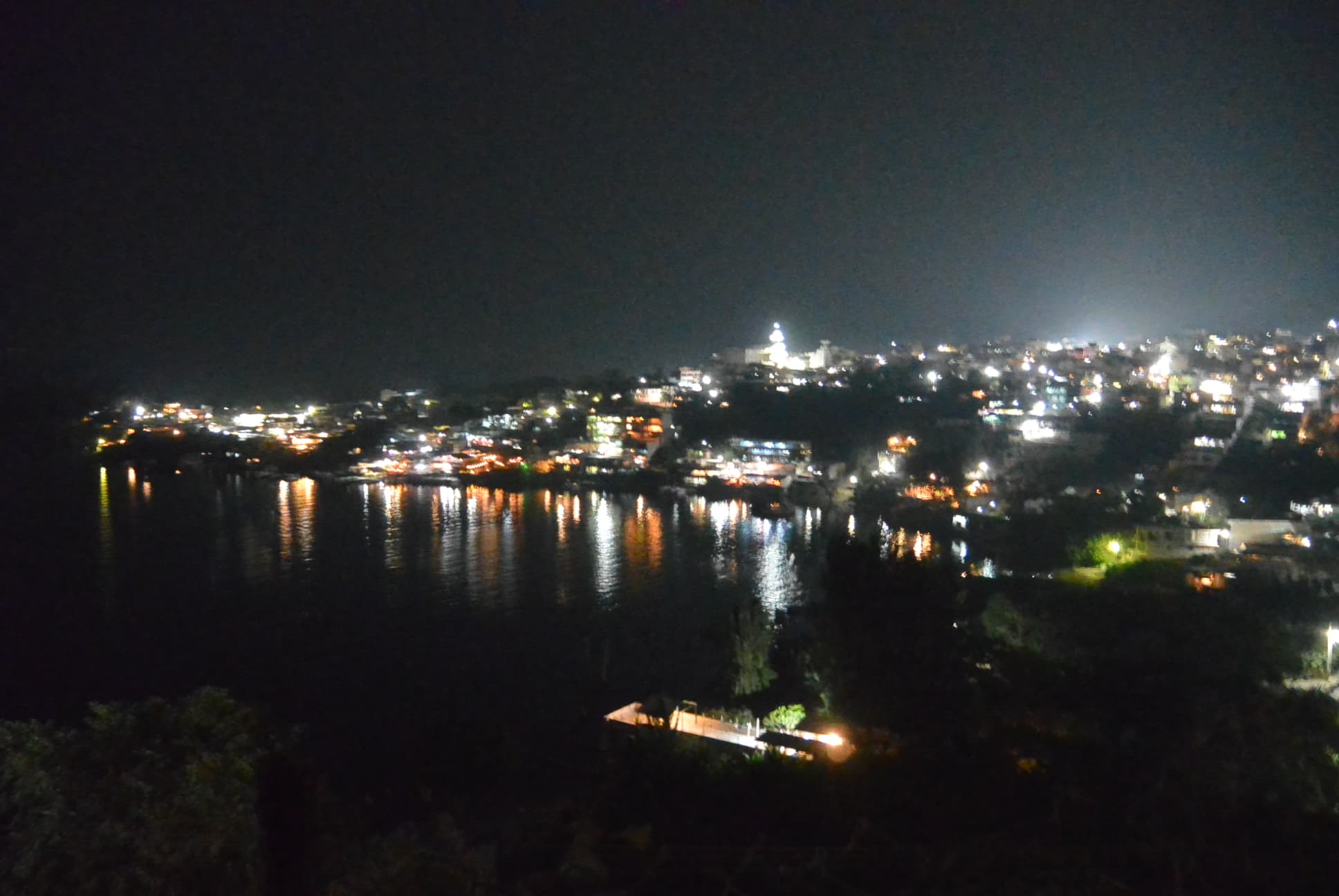 San Pedro bei Nacht
